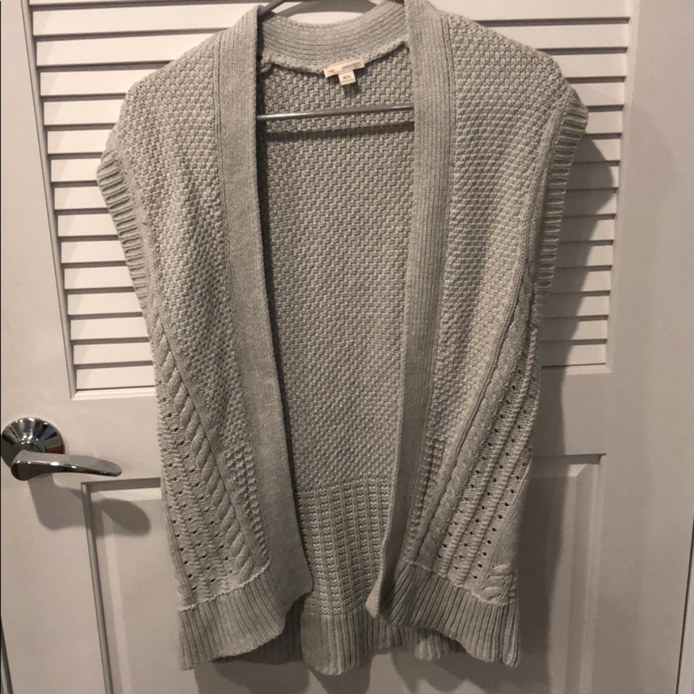 Gap sweater vest